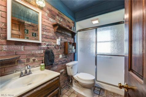 27087 Cook Road Olmsted Twp OH 44138