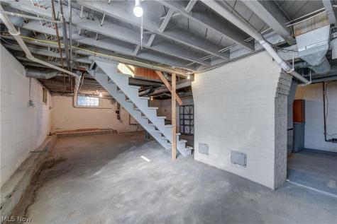 27087 Cook Road Olmsted Twp OH 44138