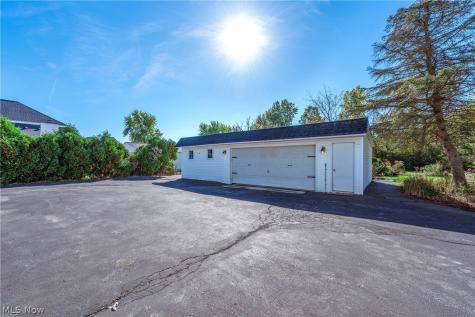 27087 Cook Road Olmsted Twp OH 44138