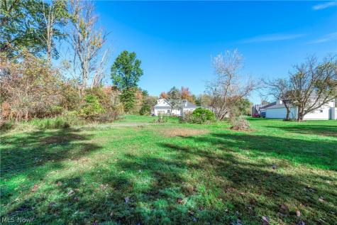 27087 Cook Road Olmsted Twp OH 44138