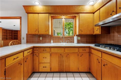 3720 Brookside Drive Norton OH 44203