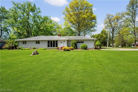 3720 Brookside Drive Norton OH 44203