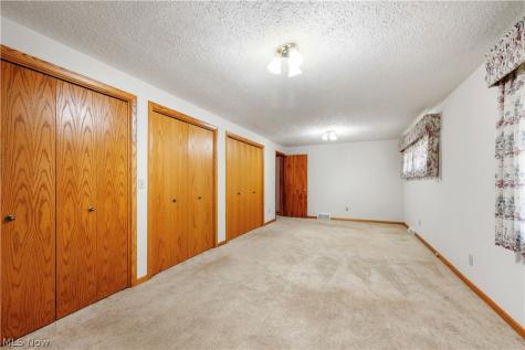 3720 Brookside Drive Norton OH 44203