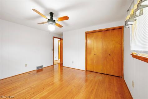 3720 Brookside Drive Norton OH 44203