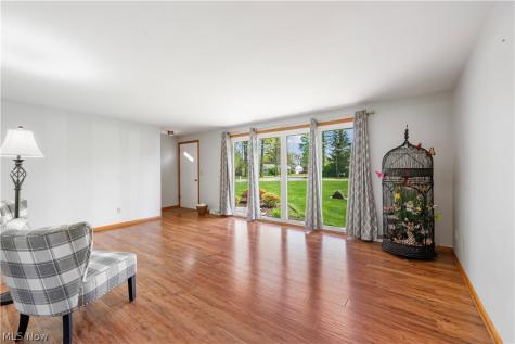 3720 Brookside Drive Norton OH 44203