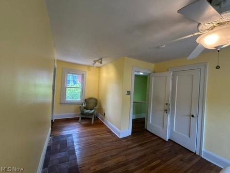 13067 Cedar Road Cleveland Heights OH 44118