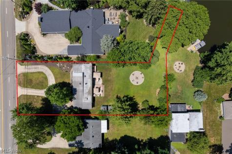 6079 Fulton Drive NW Canton OH 44718