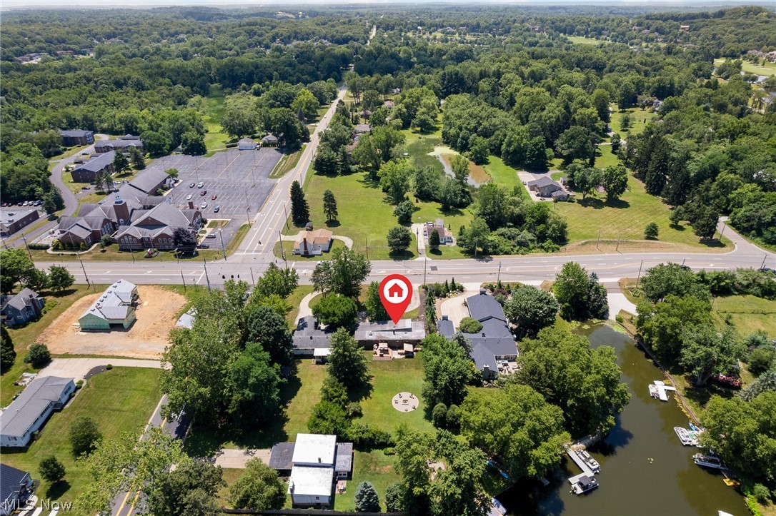 6079 Fulton Drive NW Canton OH 44718