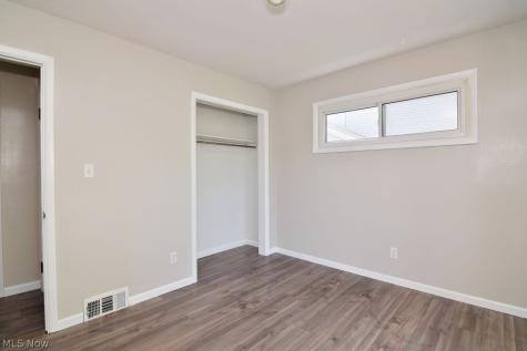 643 Viewpoint Avenue Cuyahoga Falls OH 44221
