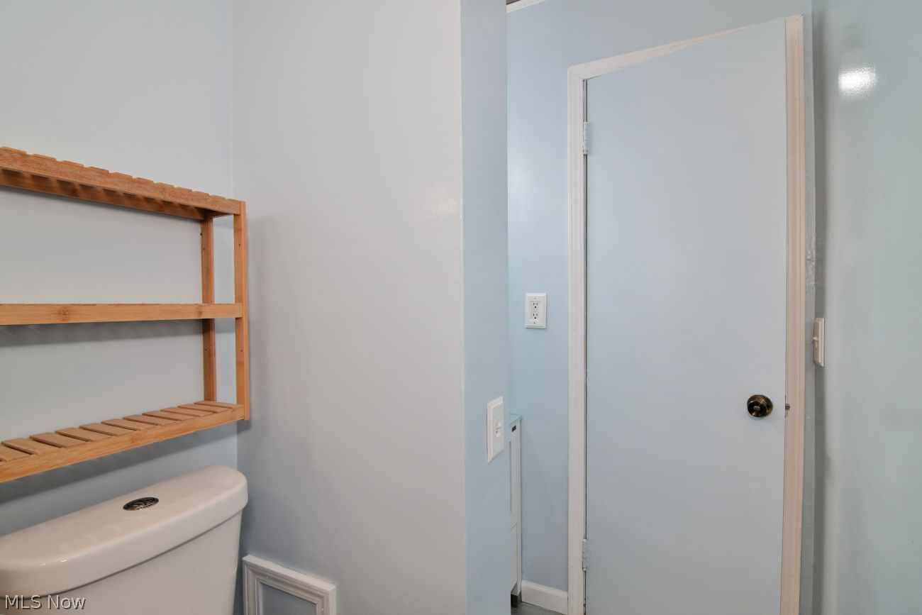 643 Viewpoint Avenue Cuyahoga Falls OH 44221