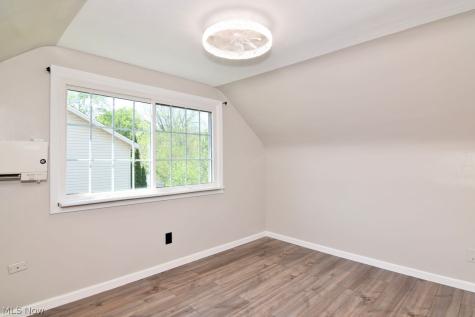 643 Viewpoint Avenue Cuyahoga Falls OH 44221