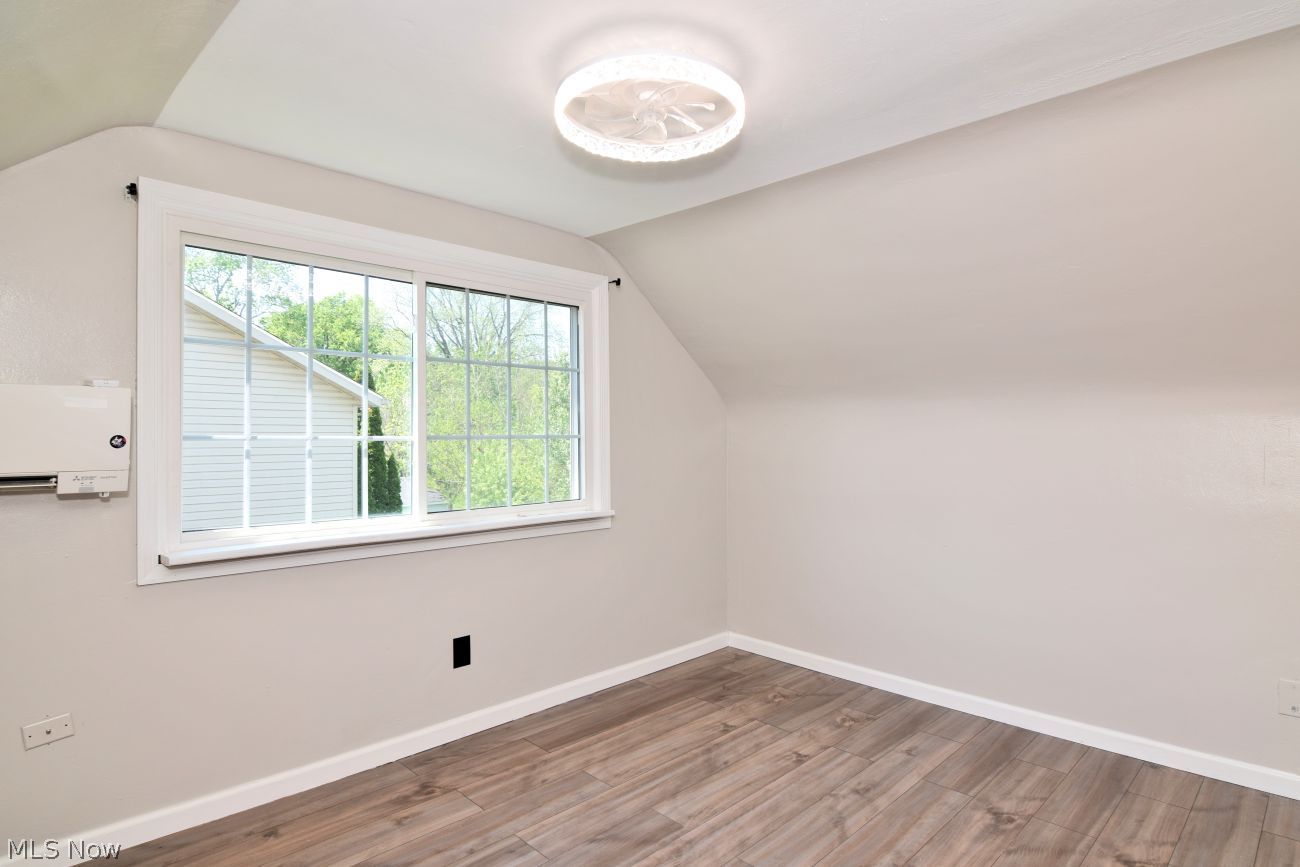 643 Viewpoint Avenue Cuyahoga Falls OH 44221