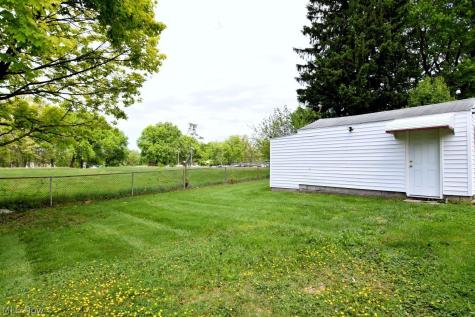 643 Viewpoint Avenue Cuyahoga Falls OH 44221