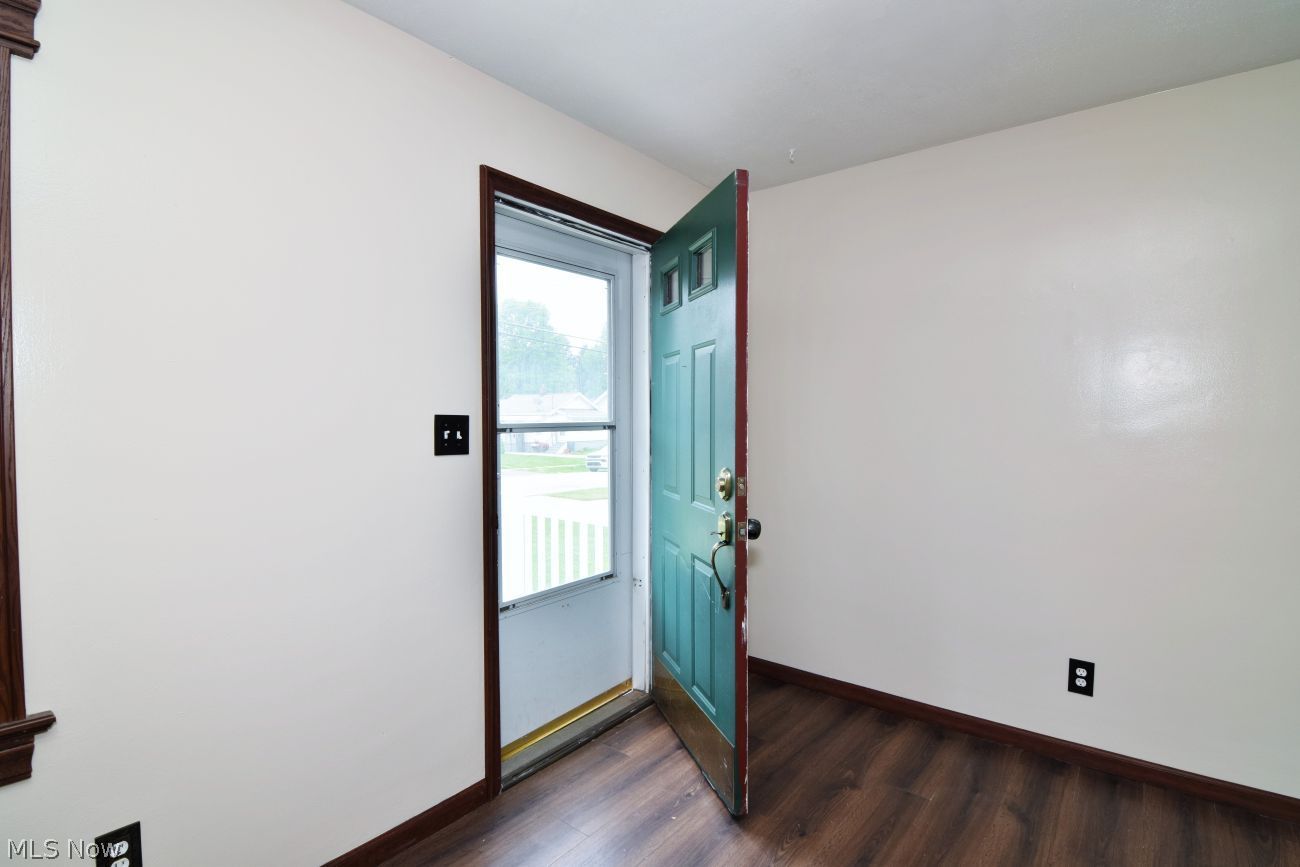 643 Viewpoint Avenue Cuyahoga Falls OH 44221