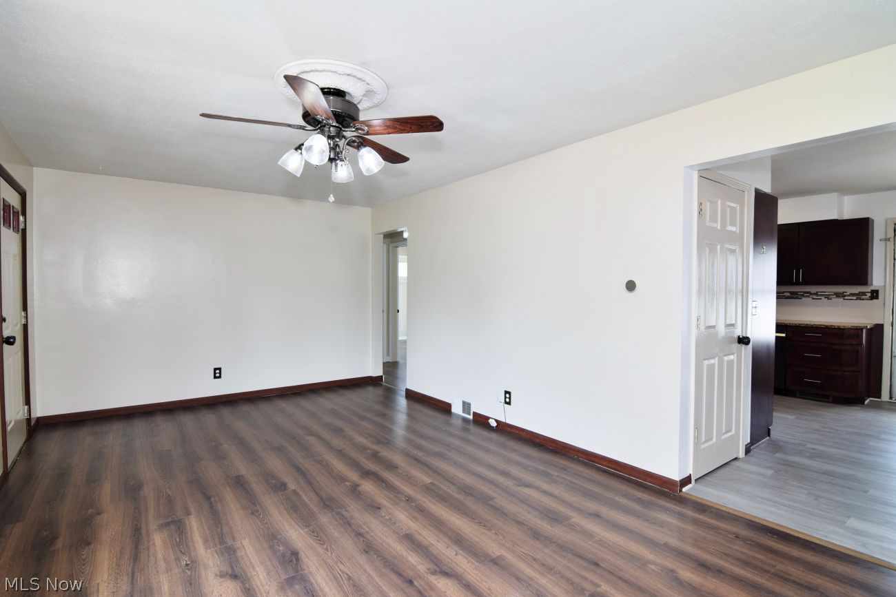 643 Viewpoint Avenue Cuyahoga Falls OH 44221