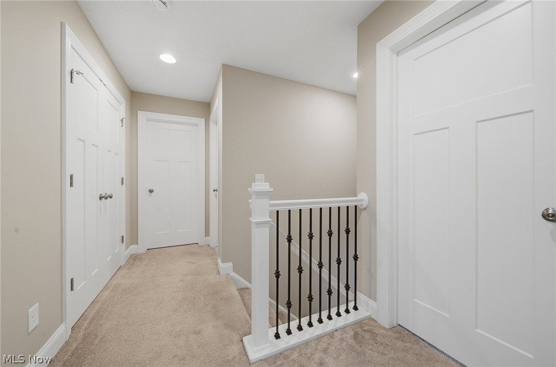 3181 Dunmore Avenue NW Canton OH 44708