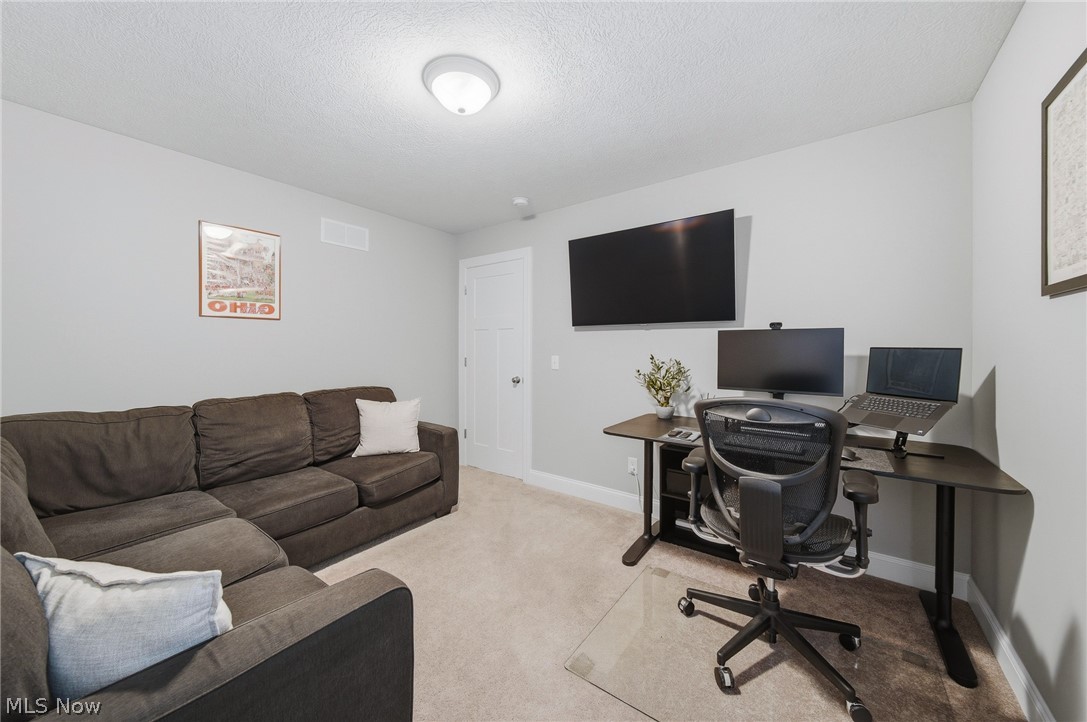 3181 Dunmore Avenue NW Canton OH 44708
