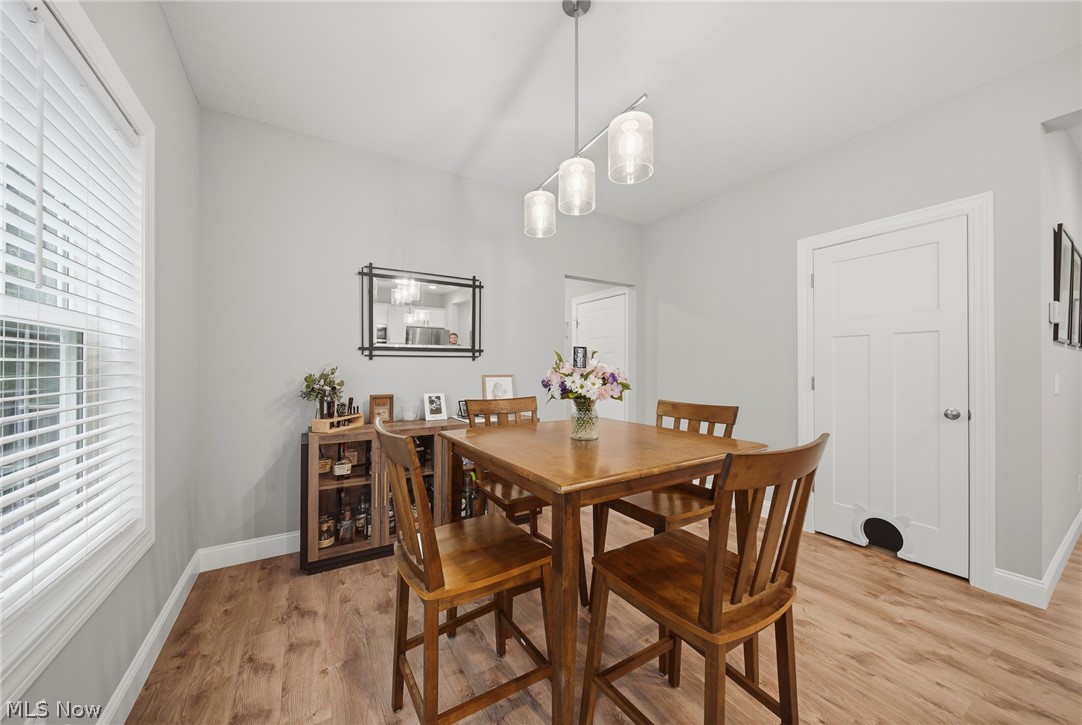 3181 Dunmore Avenue NW Canton OH 44708