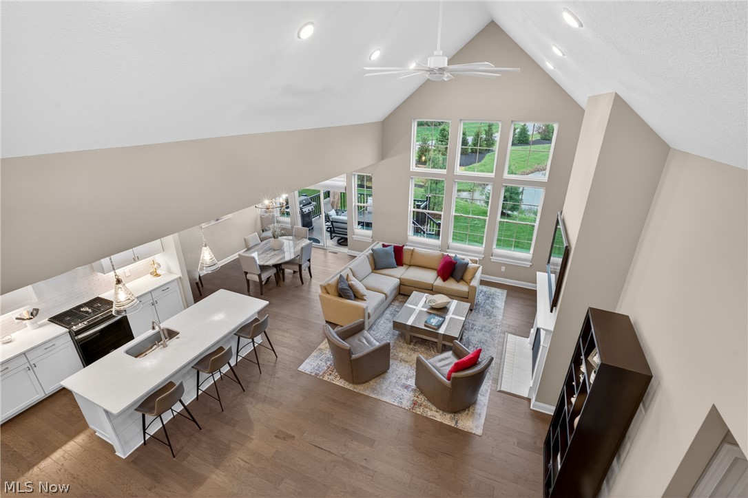 7429 Villa Ridge Chagrin Falls OH 44023