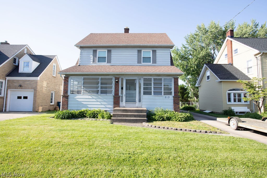 213 Como Street Struthers OH 44471