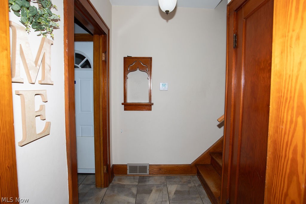 213 Como Street Struthers OH 44471