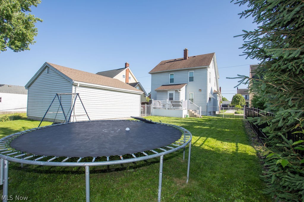 213 Como Street Struthers OH 44471
