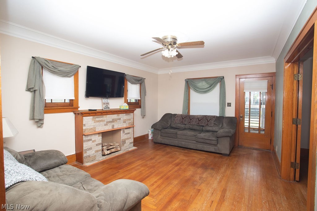 213 Como Street Struthers OH 44471