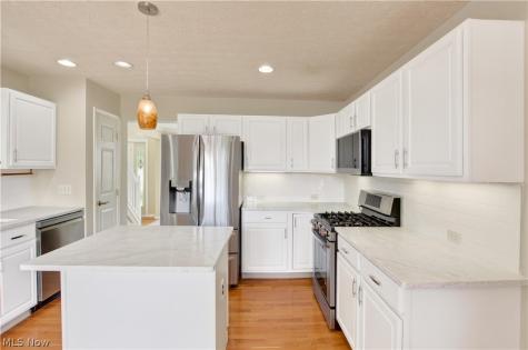2996 Pondsford Drive Medina OH 44256