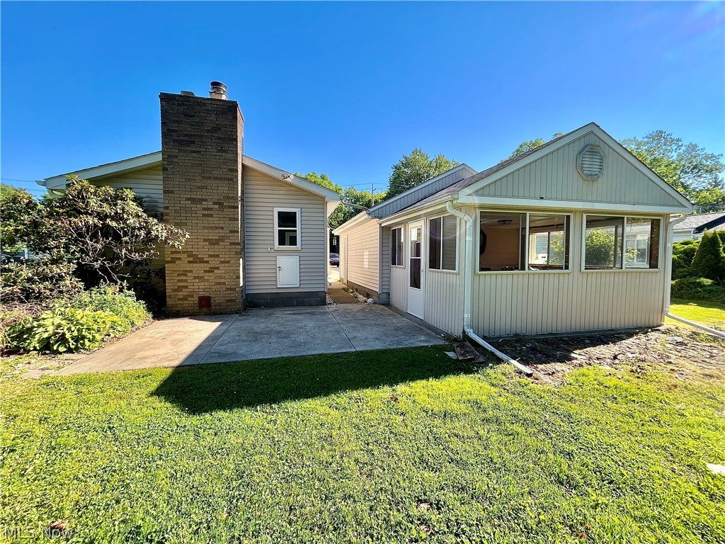 3147 Lawton Street Rock Creek OH 44084