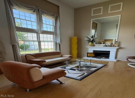22420 Woodfield Trail Strongsville OH 44149