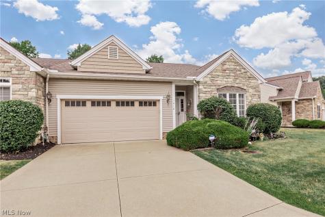 1012 Cutters Creek Drive South Euclid OH 44121