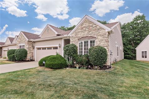 1012 Cutters Creek Drive South Euclid OH 44121