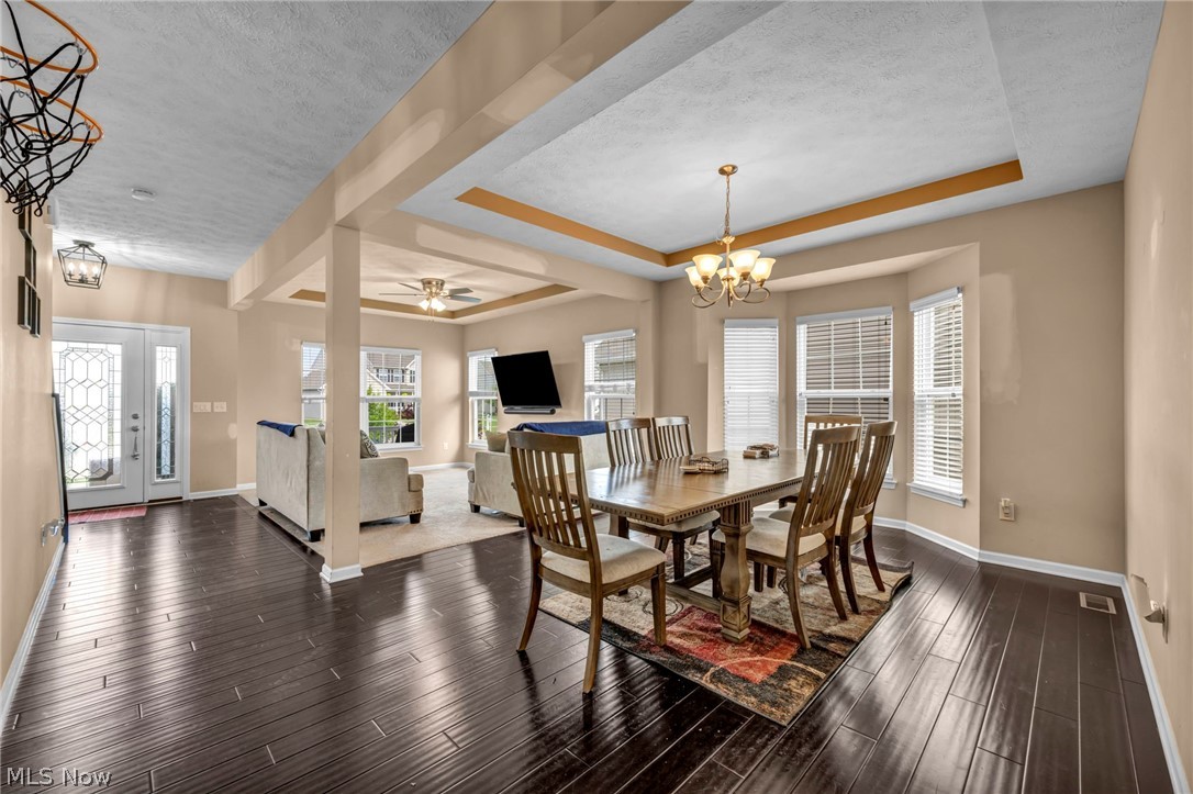 9087 Ichabod Drive North Ridgeville OH 44039