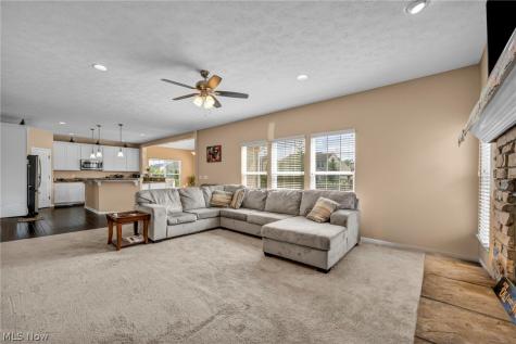 9087 Ichabod Drive North Ridgeville OH 44039