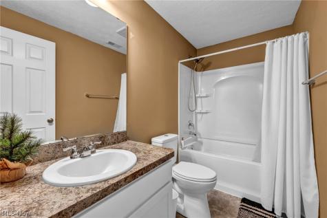 9087 Ichabod Drive North Ridgeville OH 44039