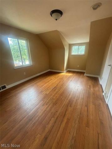 454 Parkside Drive Bay Village OH 44140