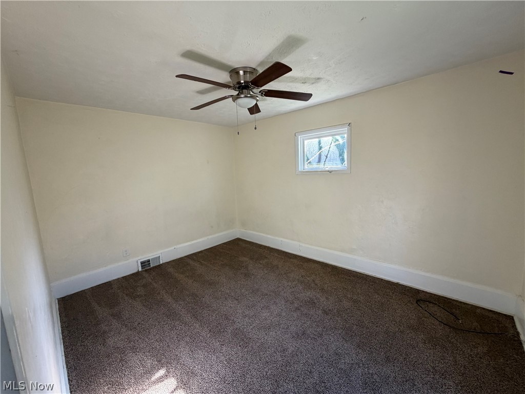 1518 Smithfield Street East Liverpool OH 43920