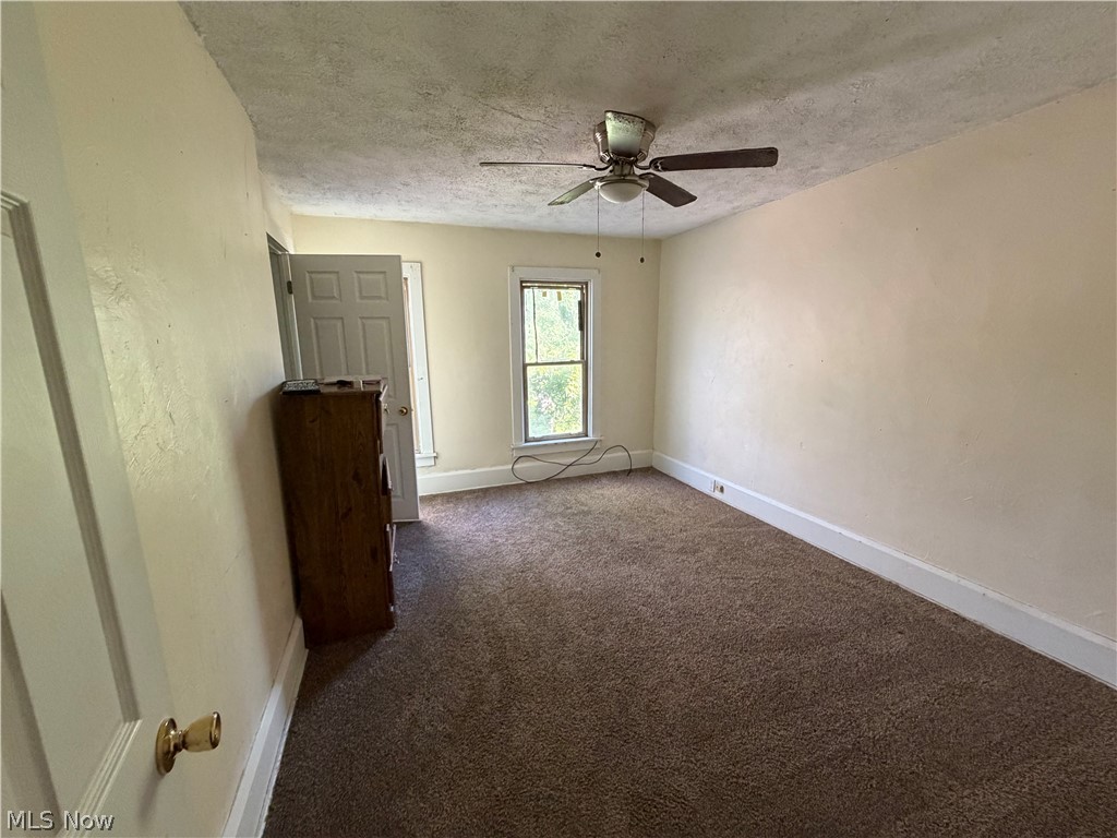 1518 Smithfield Street East Liverpool OH 43920