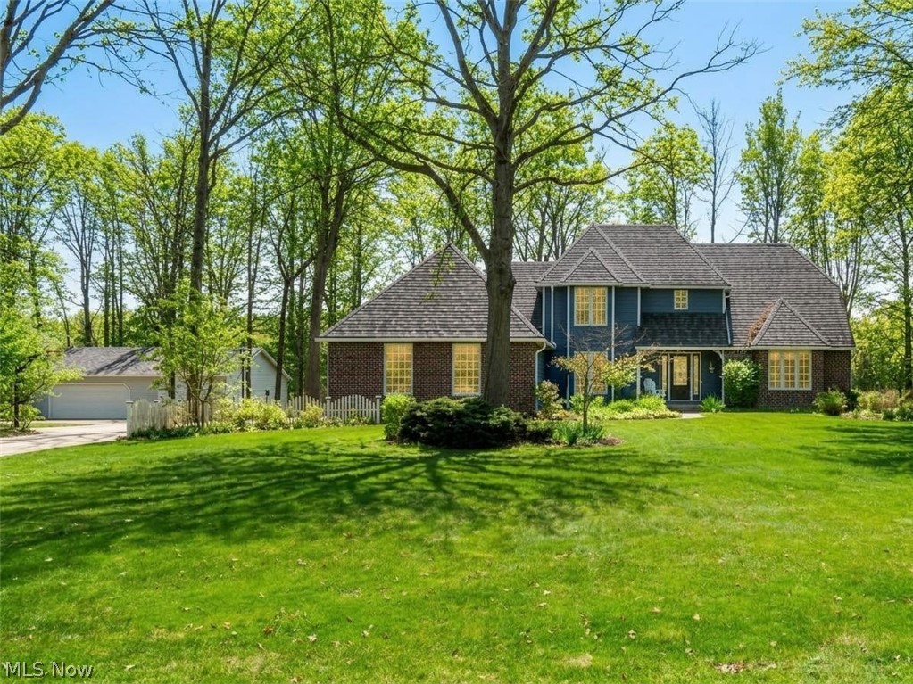 38265 Flint Ridge Drive Grafton OH 44044
