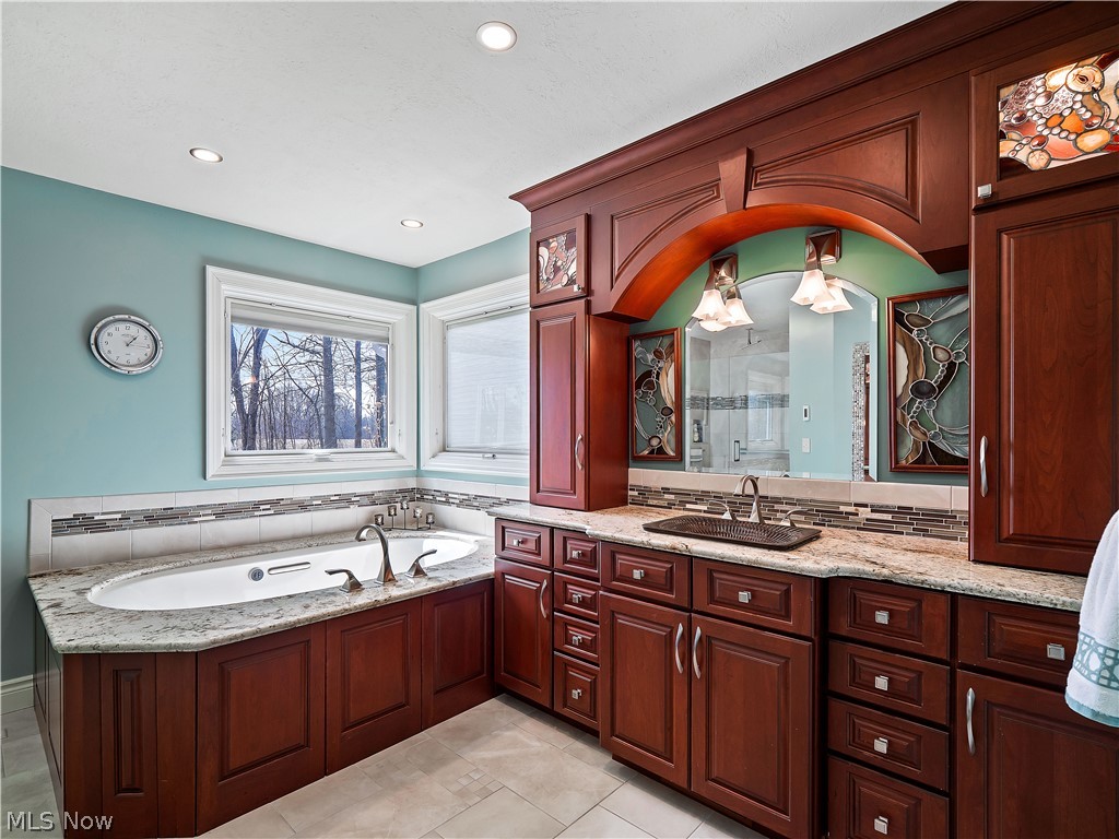 38265 Flint Ridge Drive Grafton OH 44044