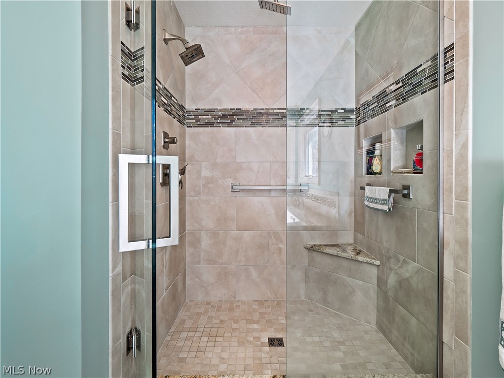 38265 Flint Ridge Drive Grafton OH 44044