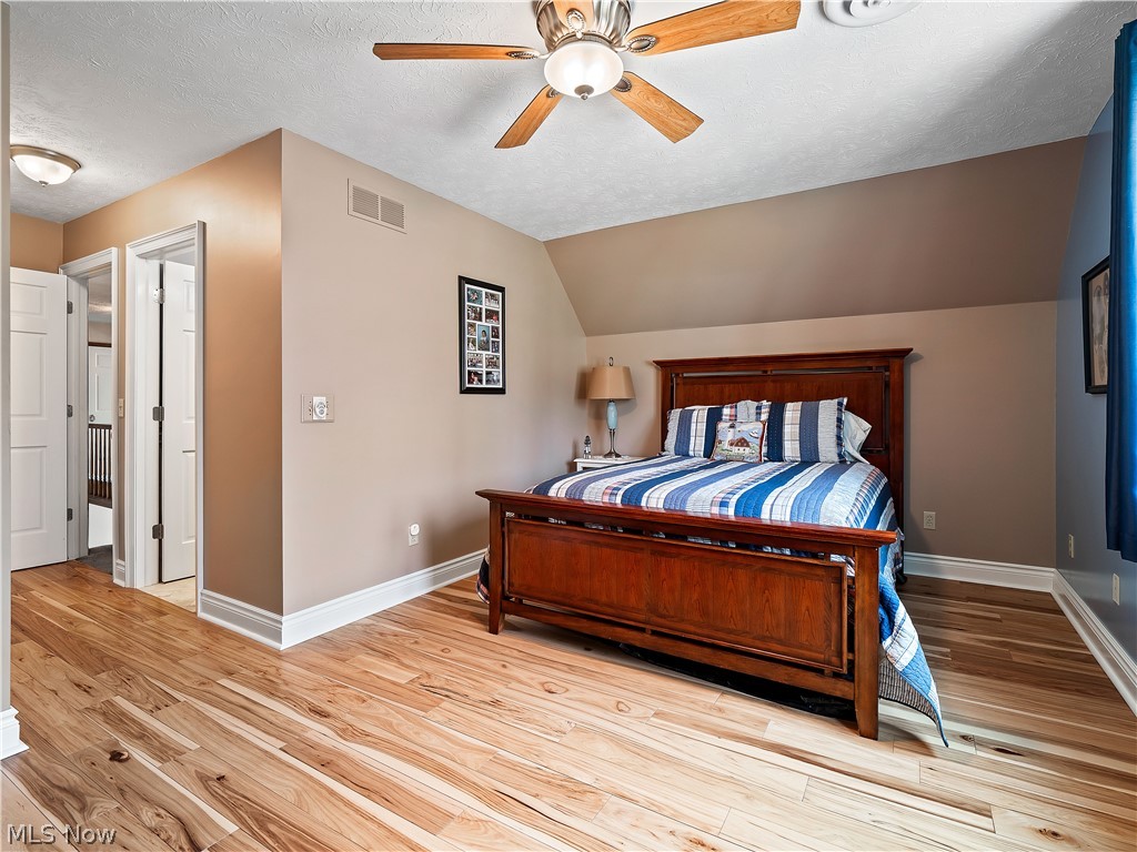 38265 Flint Ridge Drive Grafton OH 44044