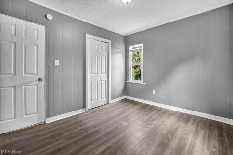 1247 Dietz Avenue Akron OH 44301