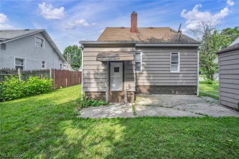 1247 Dietz Avenue Akron OH 44301