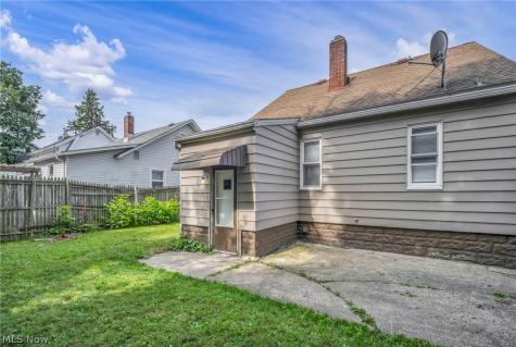 1247 Dietz Avenue Akron OH 44301
