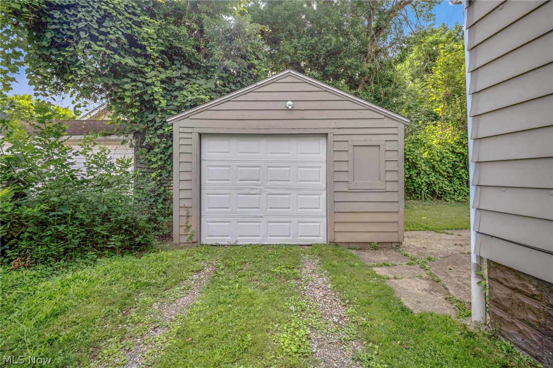 1247 Dietz Avenue Akron OH 44301