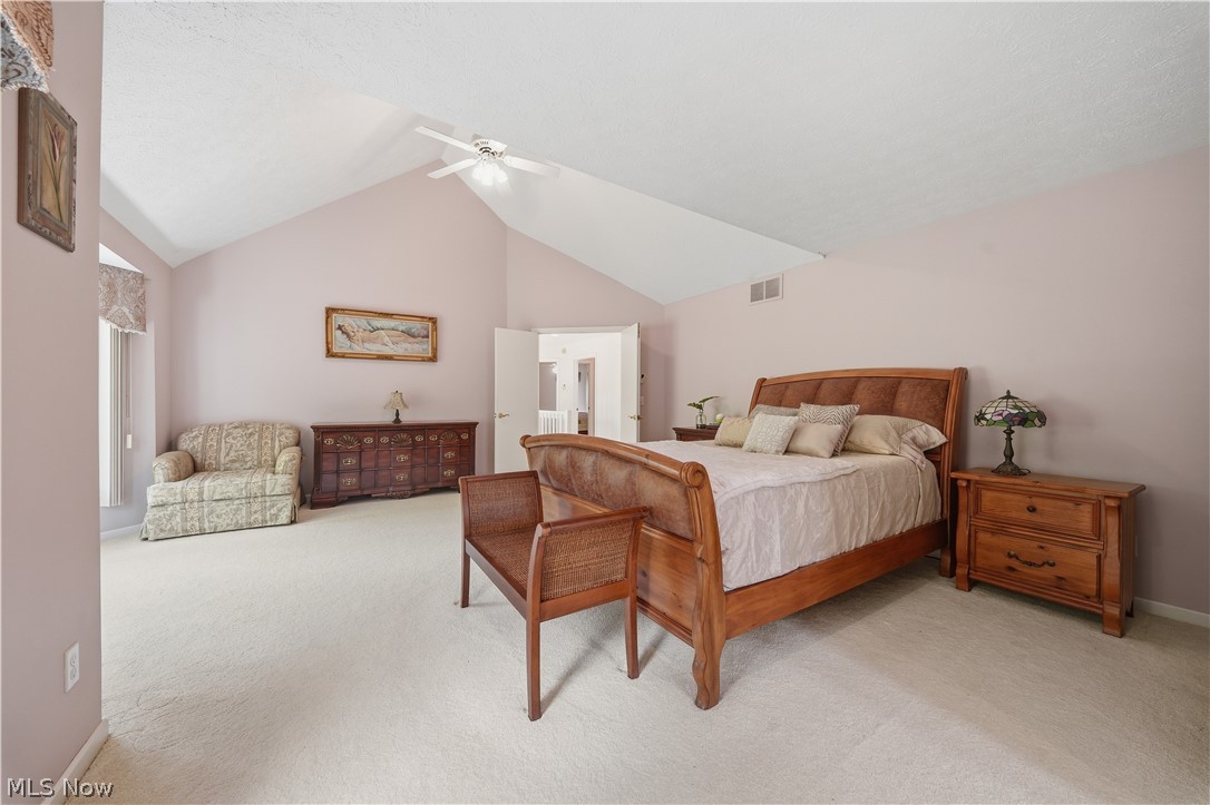 644 Clinton Lane Highland Heights OH 44143