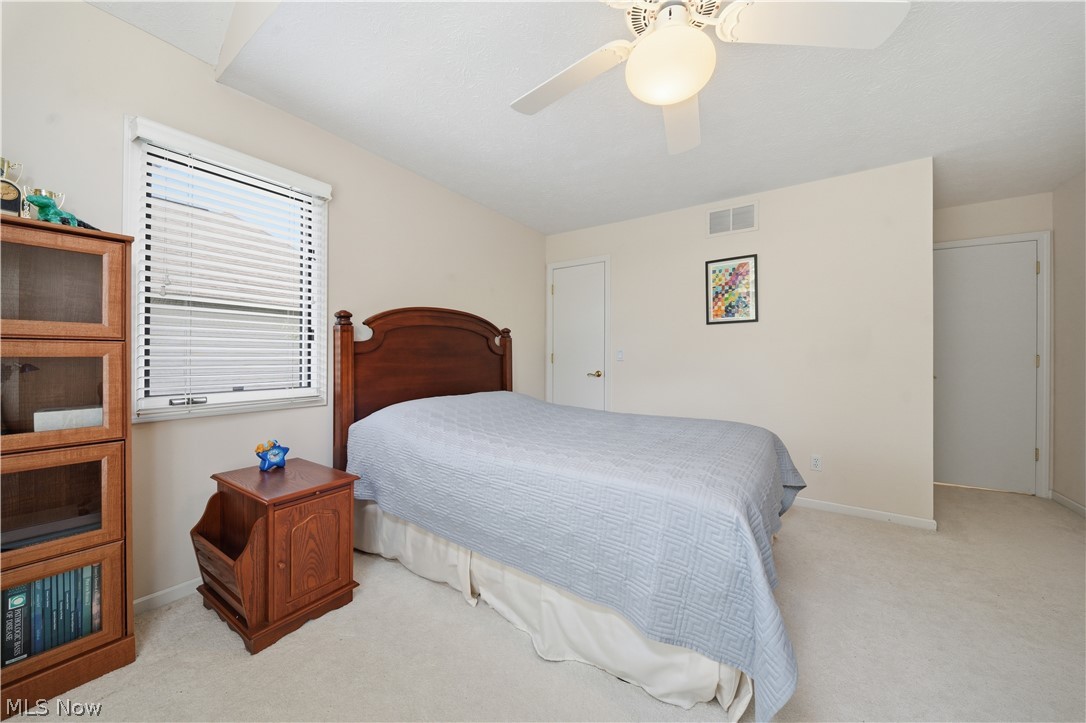 644 Clinton Lane Highland Heights OH 44143