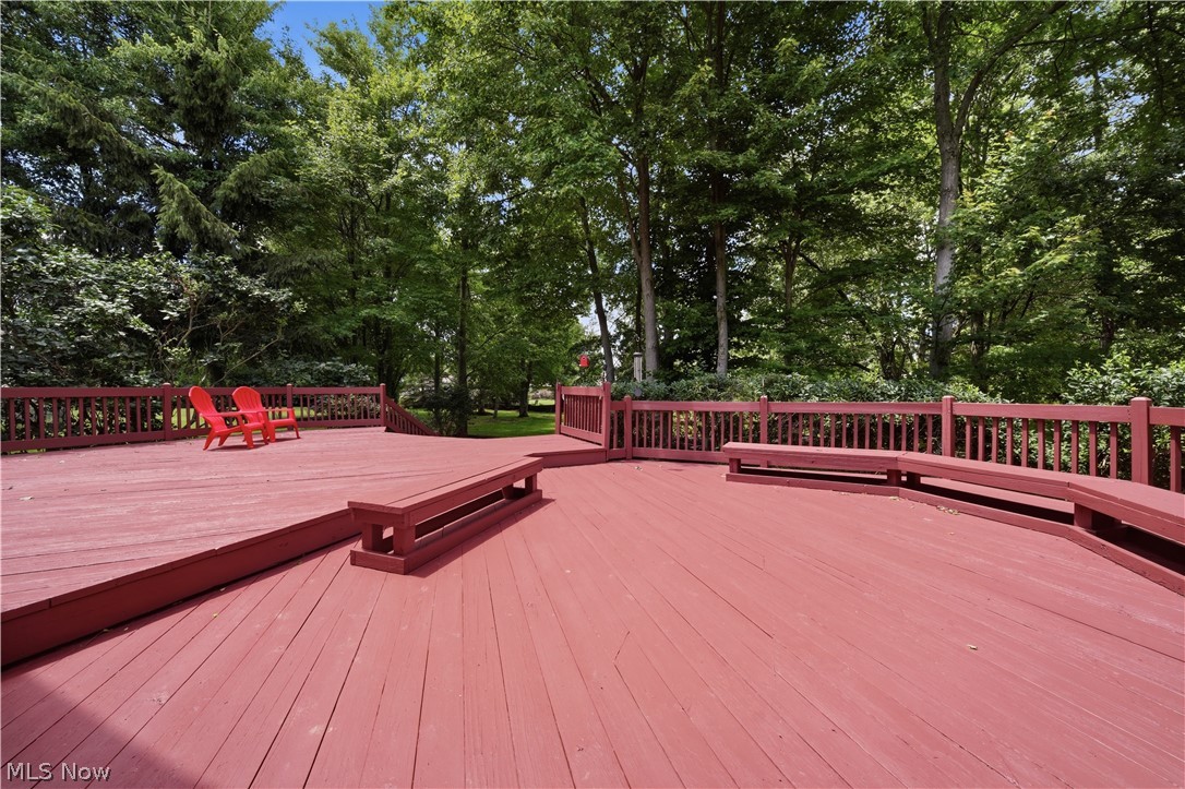 644 Clinton Lane Highland Heights OH 44143