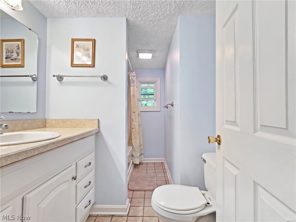 27304 White Road Willoughby Hills OH 44092
